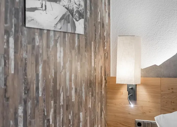 Sportpension Carinthia B&B 솔덴