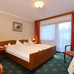 Frühstückspension Sportpension Carinthia Sölden