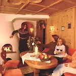 Sportpension Carinthia 3* זולדן