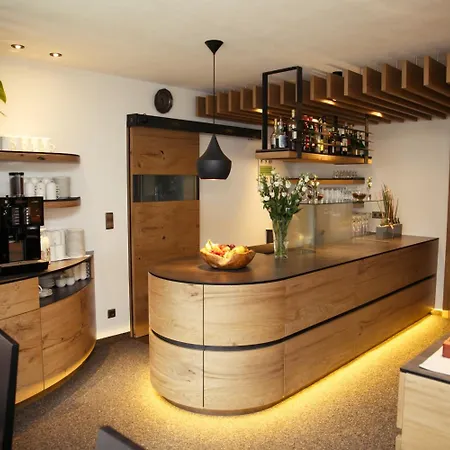 Sportpension Carinthia Bed & Breakfast 3*