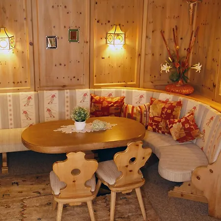 Bed & Breakfast Sportpension Carinthia 3*