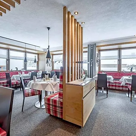 Bed & Breakfast Sportpension Carinthia 3*