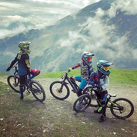Sportpension Carinthia ベッド・アンド・ブレックファスト 3*