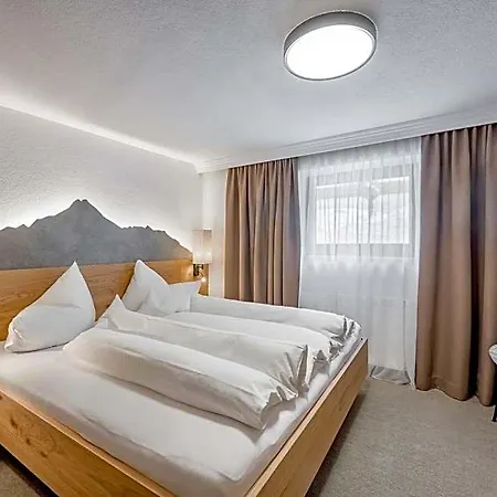 Sportpension Carinthia Bed and breakfast 3*