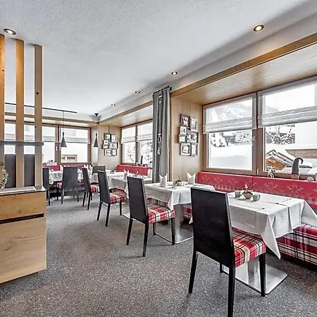 Bed and breakfast Sportpension Carinthia Sölden