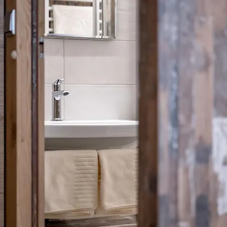 Sportpension Carinthia 3* זולדן