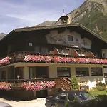 Bed & Breakfast Sportpension Carinthia 3*