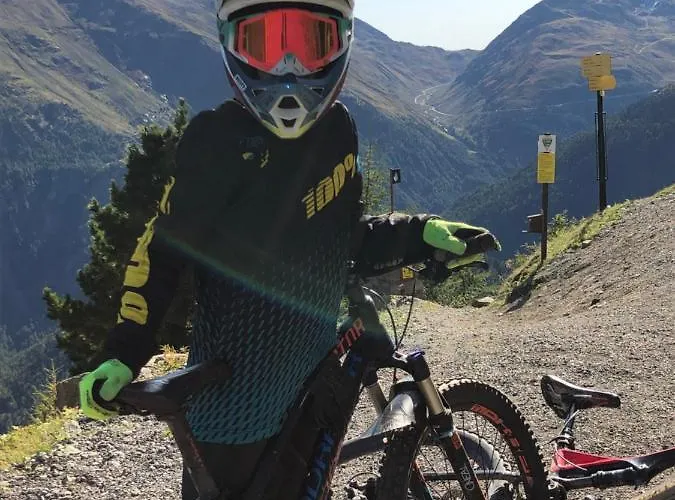 住宿加早餐酒店 Sportpension Carinthia 索尔登